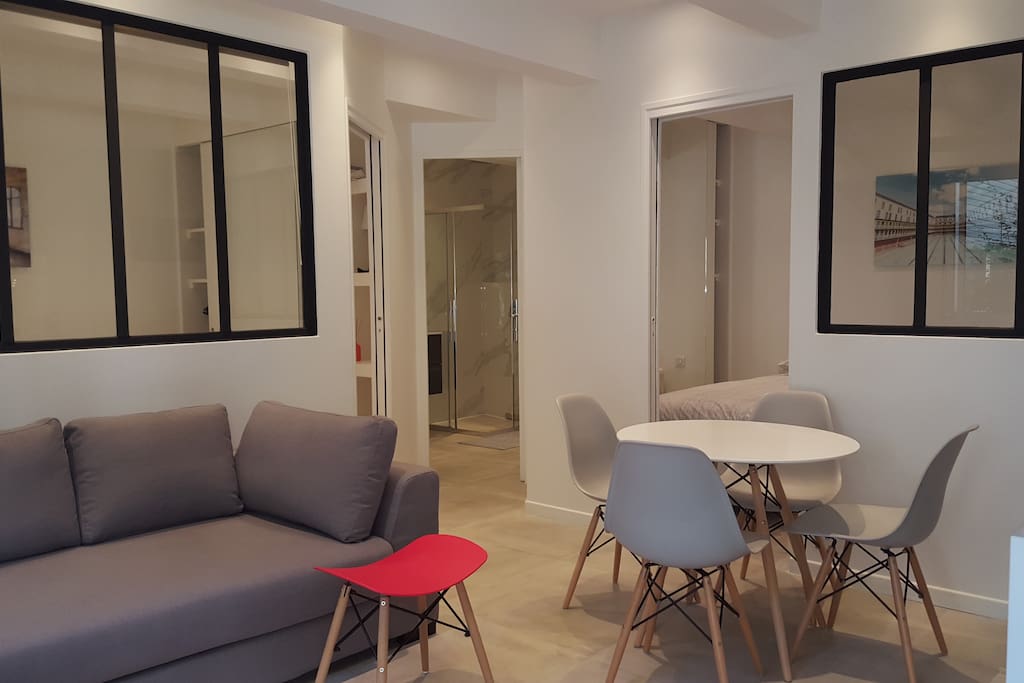 Living room Kitchen
Cuisine et salon