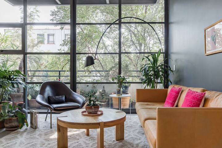 Bright New-Build Apartment W/high Speed Internet at Condesa gallery image 2