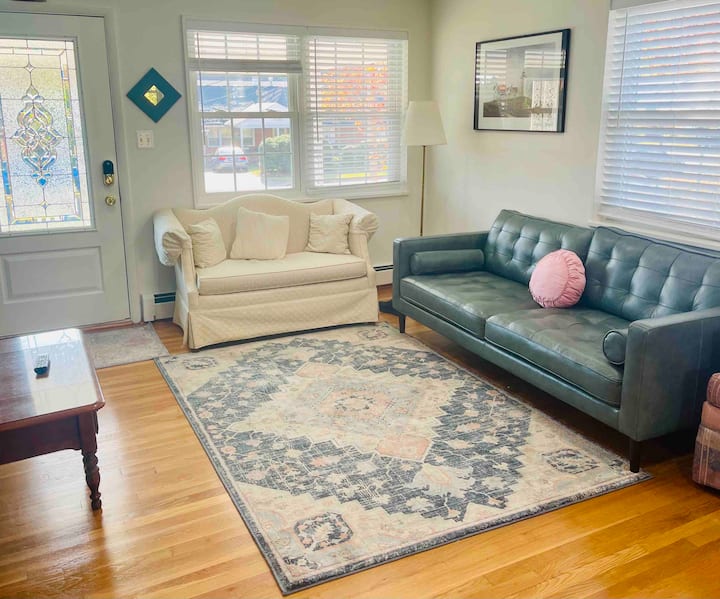 Cozy Sf House In Tysons Corner Near Dc - Fairfax, VA