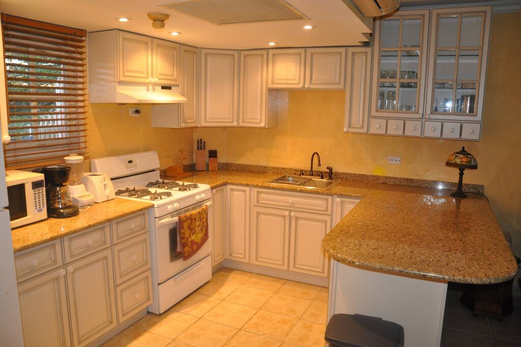 Fully Renovated kitchen with full size appliances and dish washer