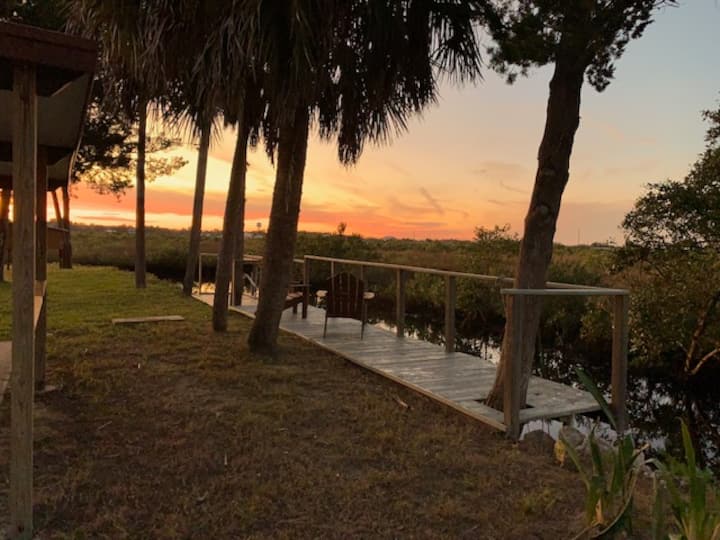 Nature Lover's Paradise Waterfront Ozello Cottage Houses for Rent in