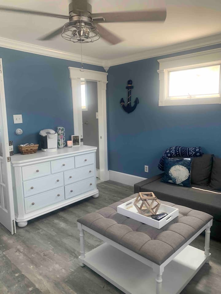 Bedroom/ living room second floor