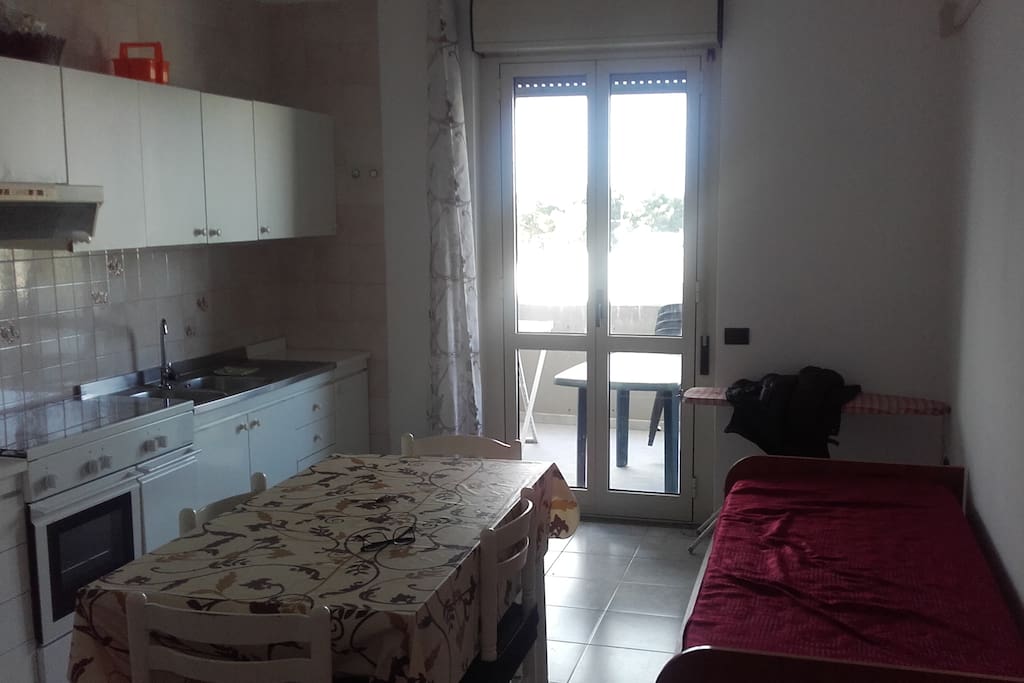 Ingresso soggiorno con divano letto