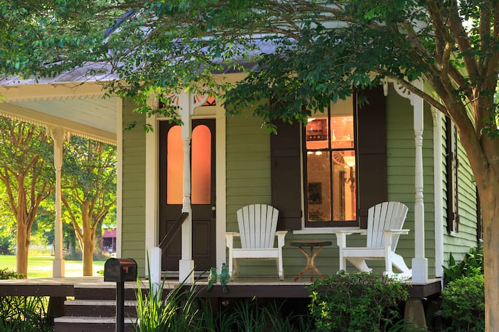 Airbnb Rayne Vacation Rentals Places To Stay Louisiana