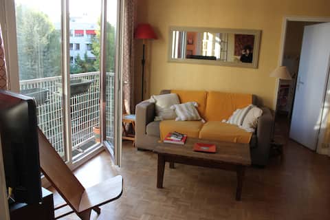 Top Airbnb: Beautiful apartment 3/4 rooms/70 m2 à Antony