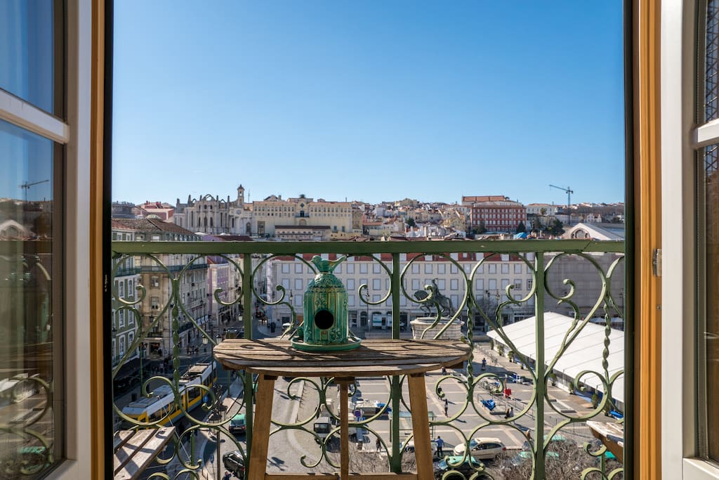 Great views at Praça da Figueira