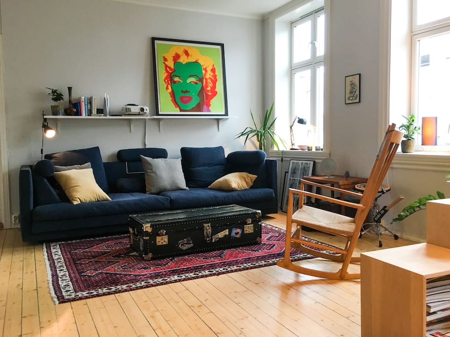 Lounge area