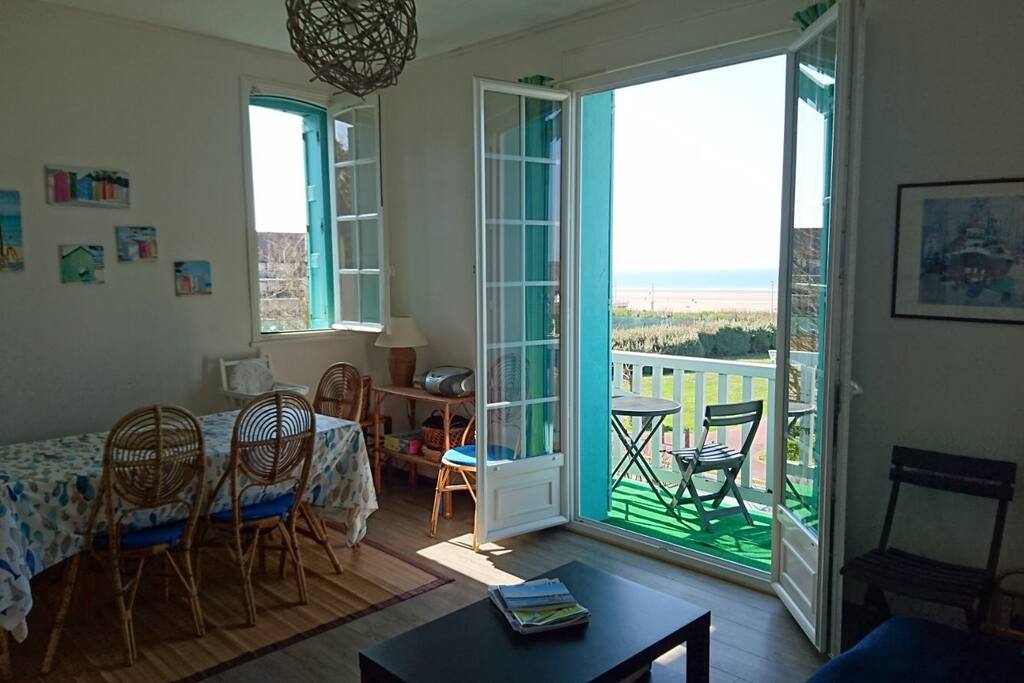 Salon + balcon
