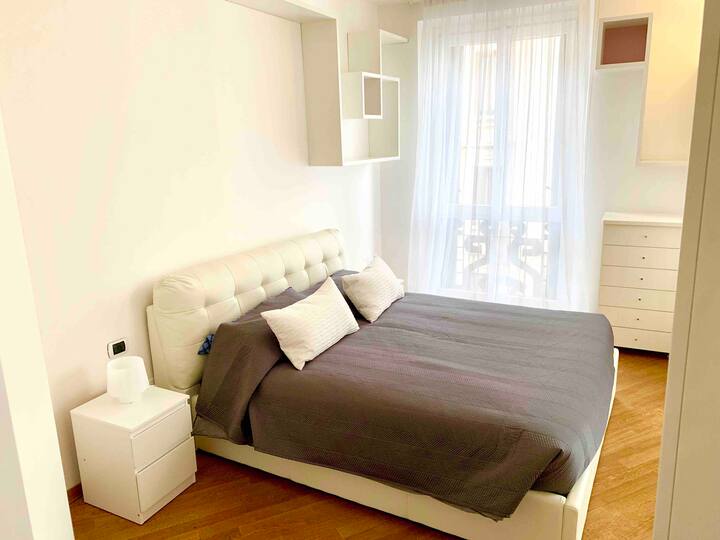 带卫生间的双人卧室