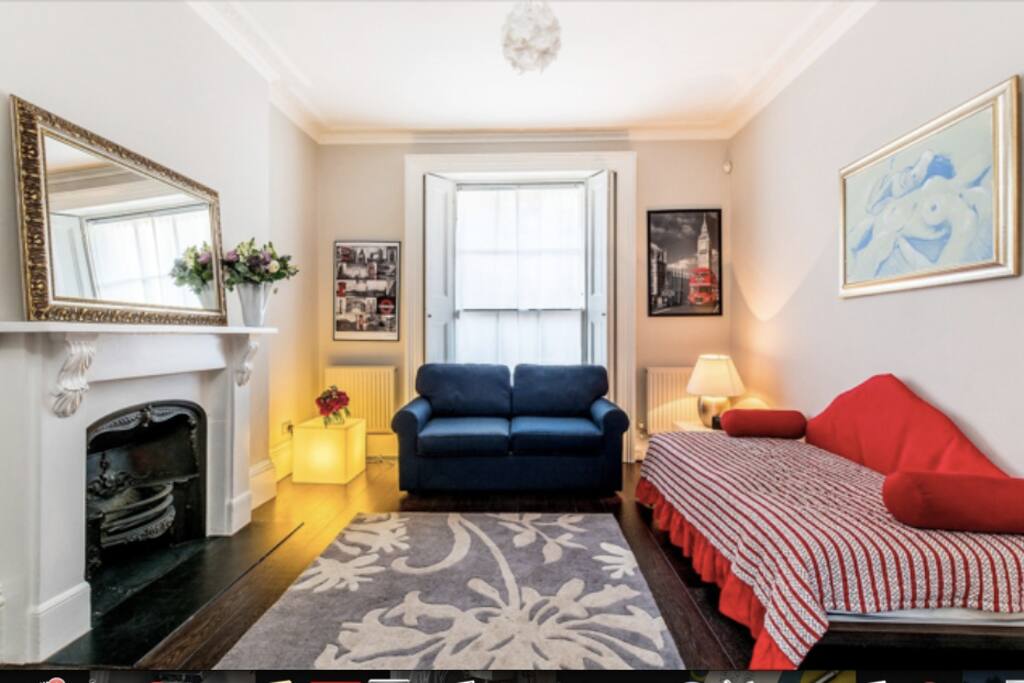 Reception room