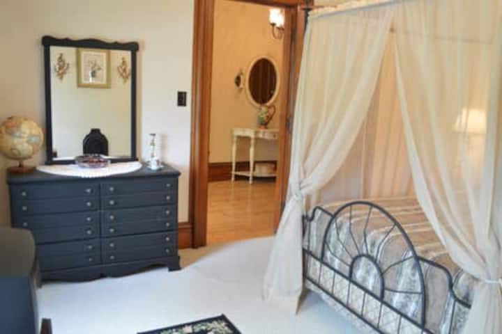 เตียงควีนไซส์