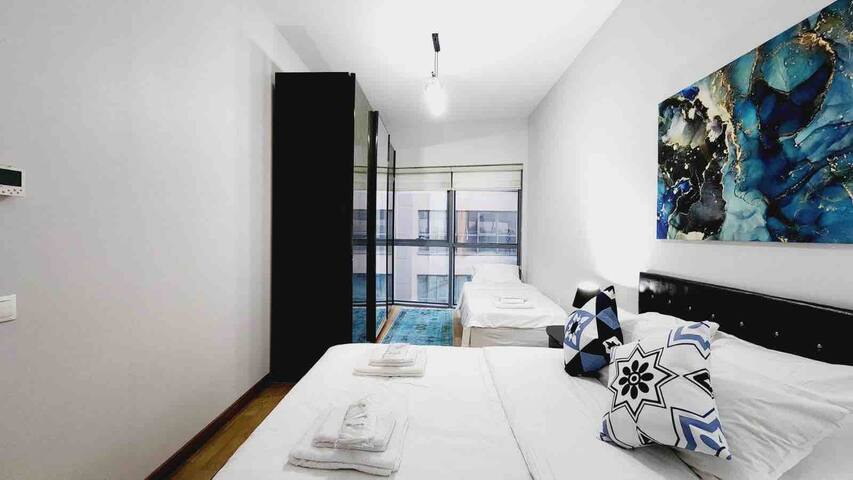 Maslak 1453 Residence Luxury 3+1 With balcony. gallery image 3