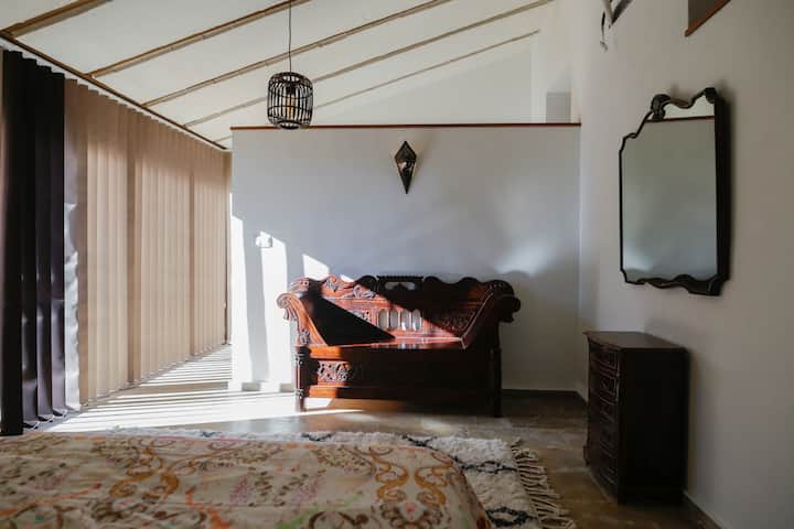 საძინებელი 1