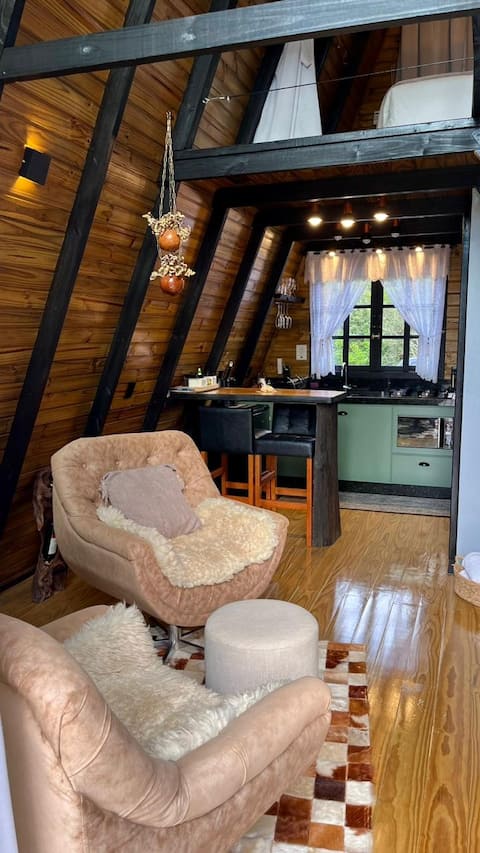 Top performing Airbnb: Encantos do Rancho Cottage "01" in Rancho Queimado