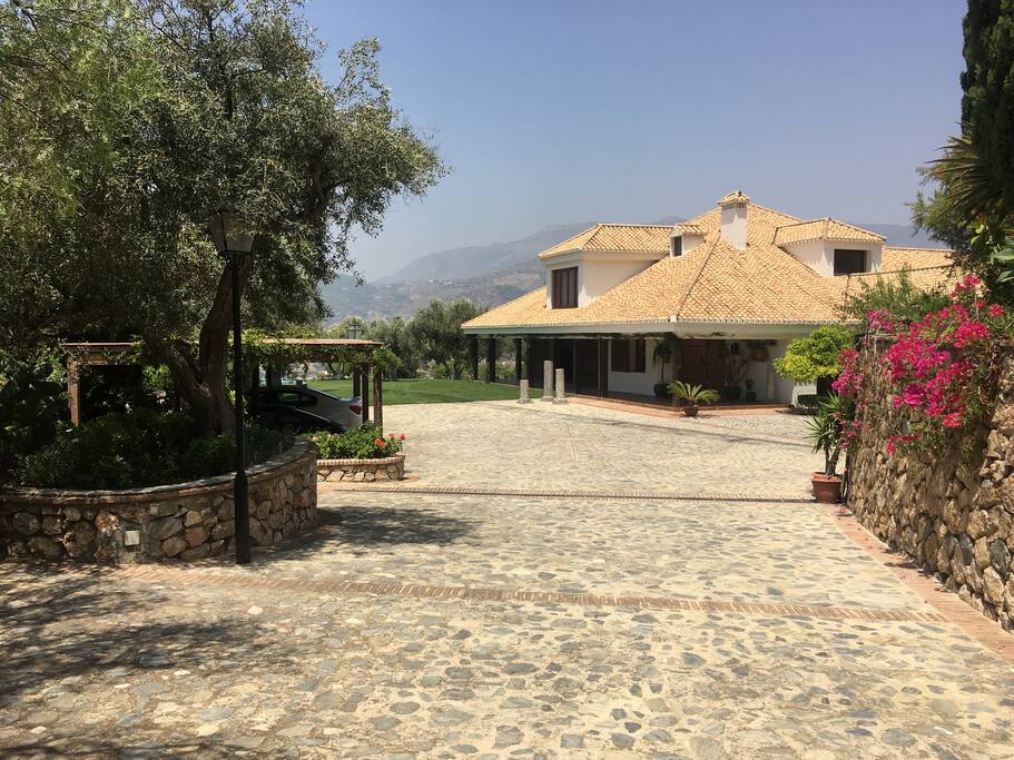Drive way