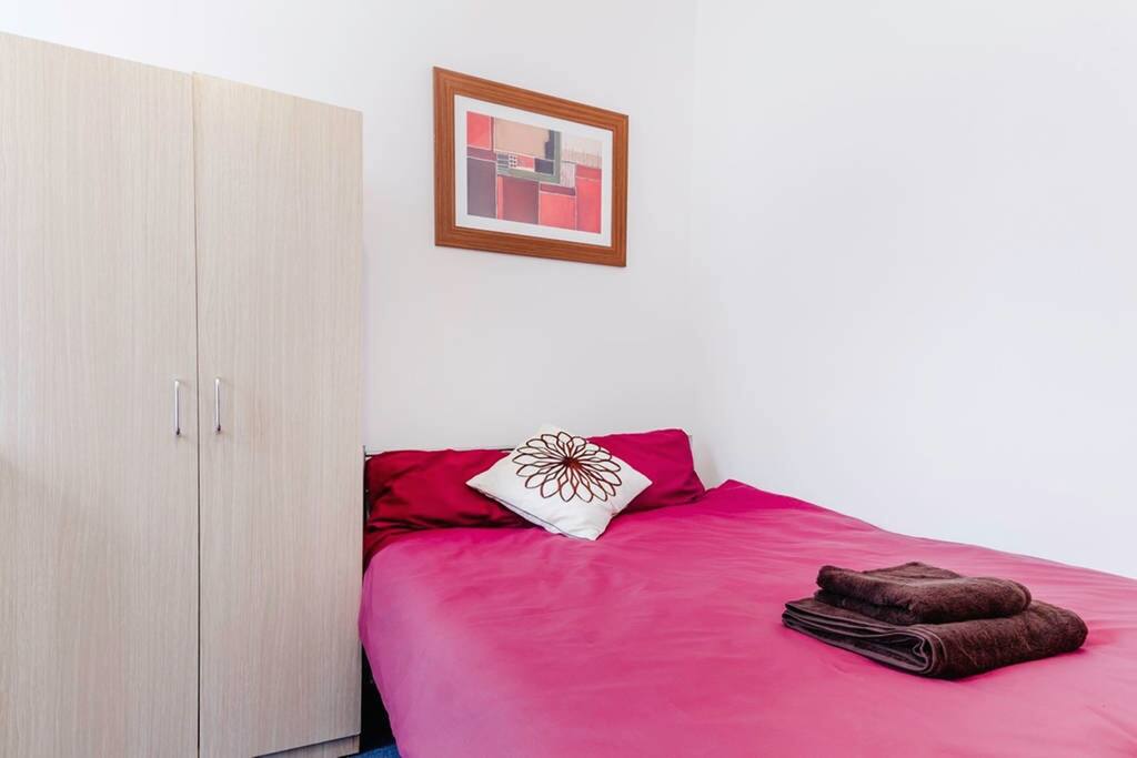 Double room with private en-suite