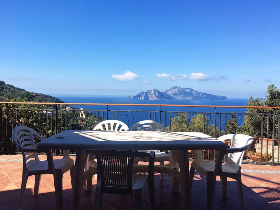 Una bella colazione panoramica.