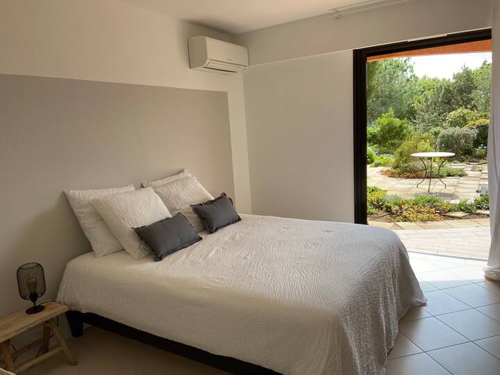 غرفة النوم 1