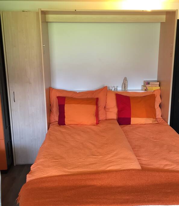 Wandklapbed open
