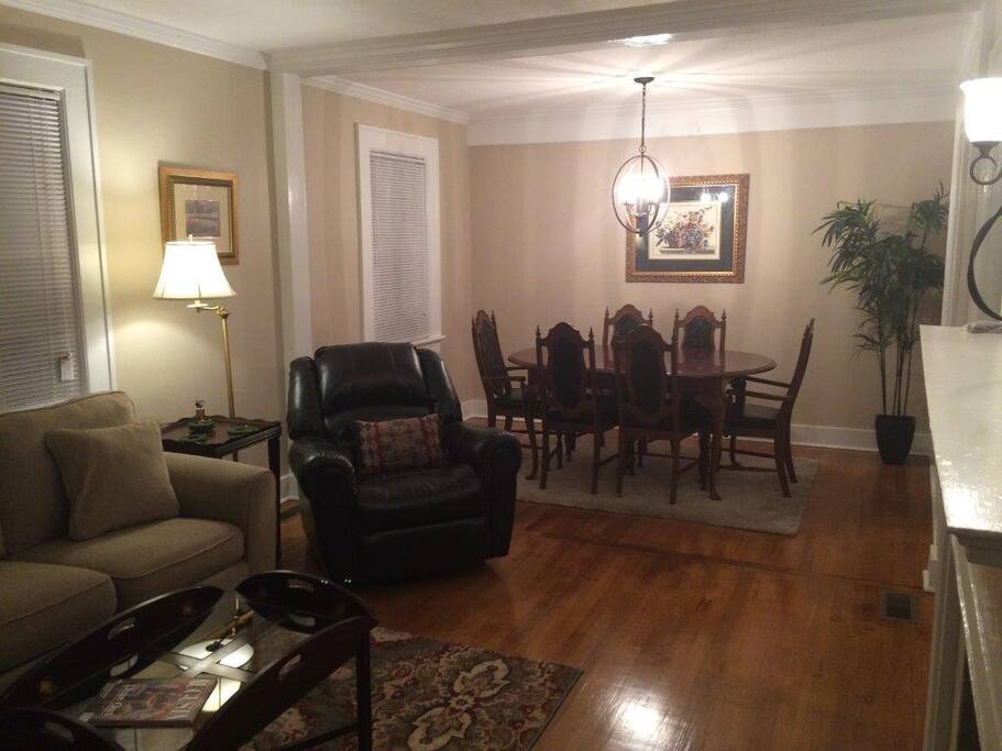 Open living rm w/ dining area