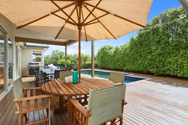 Bella Casa Sorrento – pool and spa, 500m to beach gallery image 2