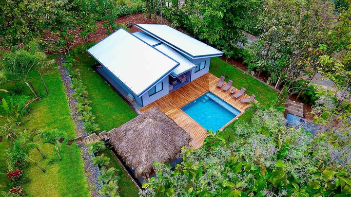 new villa with pool near tamarindo