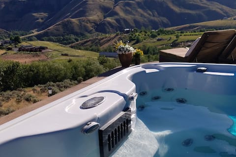 Ellensburg Yakima Canyon Hot Tub Views Getaway