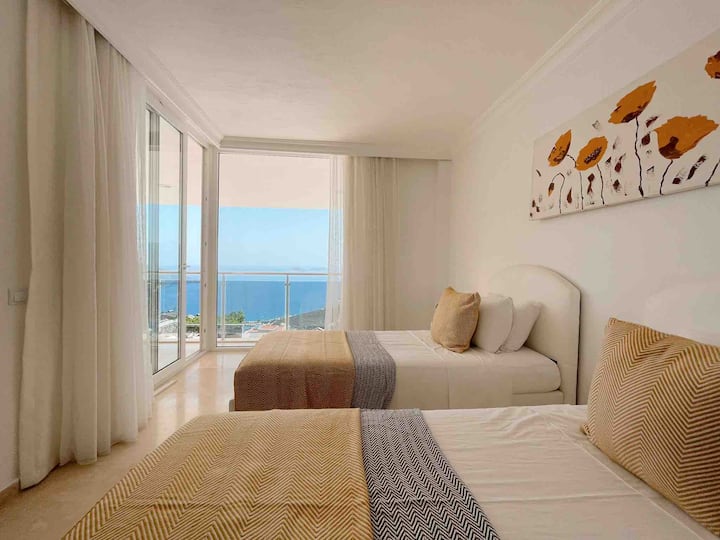 Апартман 3. Двоен аспект. 1 кат.