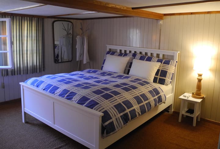 "היו לנו 4 ימים נפלאים בלונגרן. היינו כאן עם שני הילדים והסבתא שלנו, אז בסך הכל חמישה. כולנו הרגשנו מאוד בנוח. המיטות מאוד נוחות, כולנו ישנו בהן טוב. 
ריינהילד, גרמניה