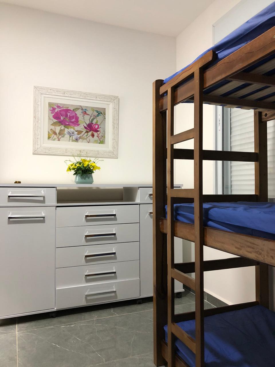 SUITA 2 - 1 KREVAT DOPIO DHE 1 TRILICHE