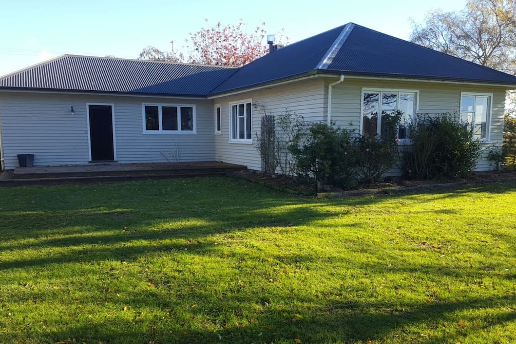 our lovely typical NZ country home