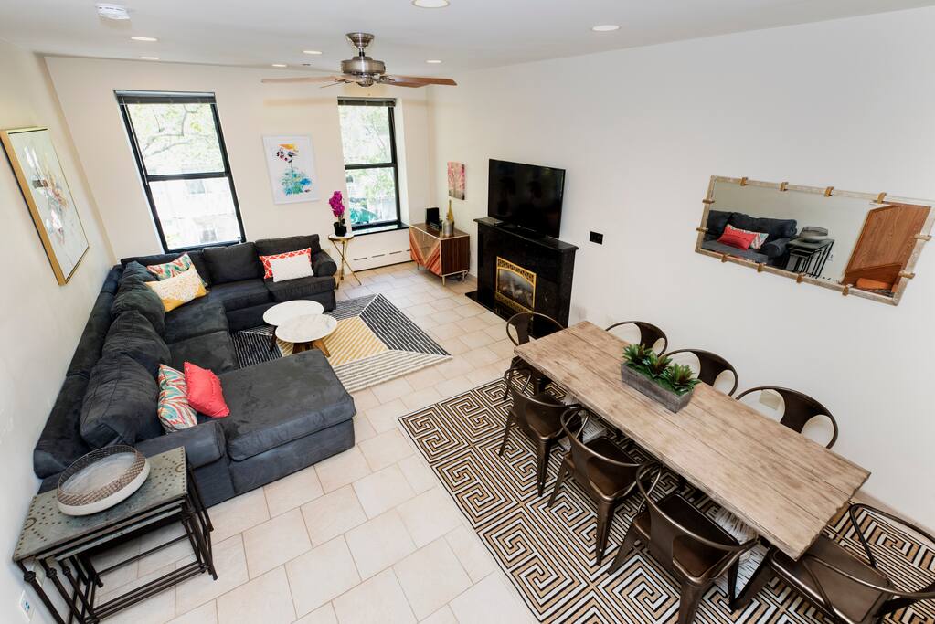 Living room with sofa bed, sleeps 2