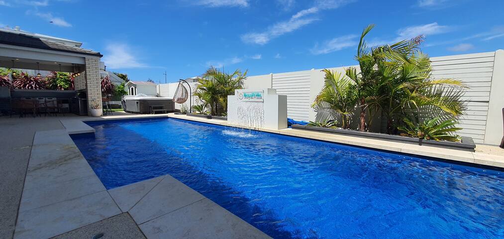 “Royal Villa” exclusive villa with private chef gallery image 3