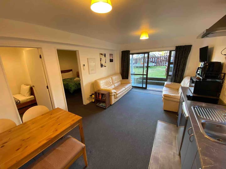 Quiet Escape – Relax Near Town | Private & Cozy - Queenstown