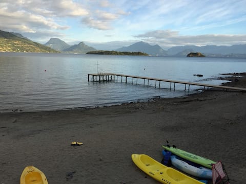 FUTRONO LOS RIOS HOUSE. 4+1 BEDROOMS, 3 BATHROOMS