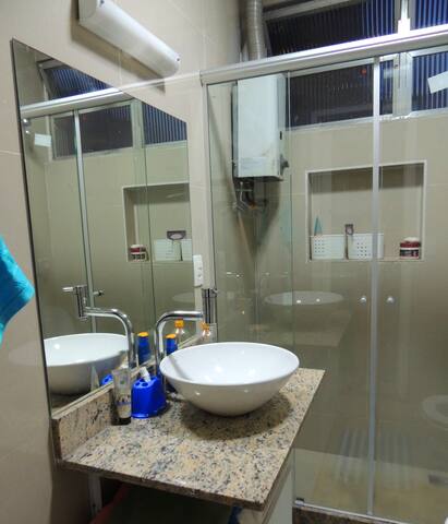 Apart Arpoador Well located- Best RJ Beaches gallery image 3