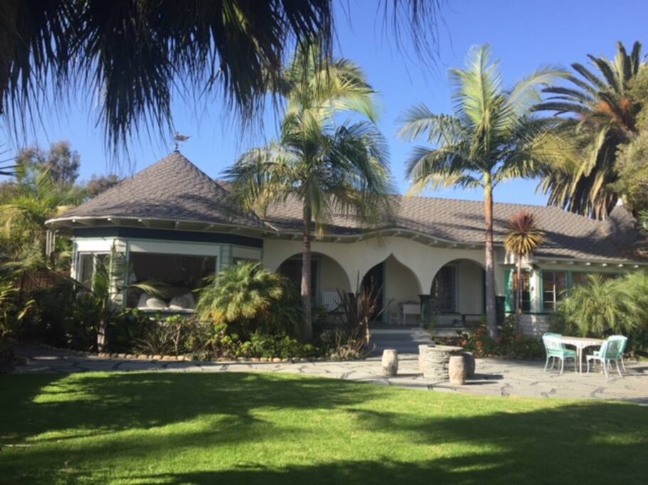 Beach Cottage, Miramar Beach - 몬테시토(Montecito)의 방갈로에서 살아보기, 캘리포니아, 미국