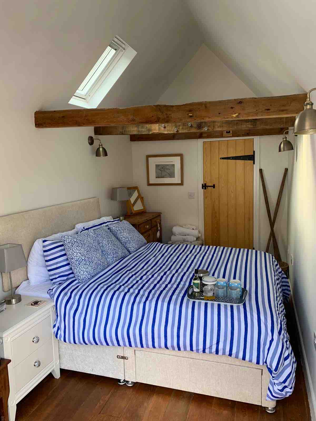 The Old Victoria - a cosy one bed guesthouse - Guest houses for