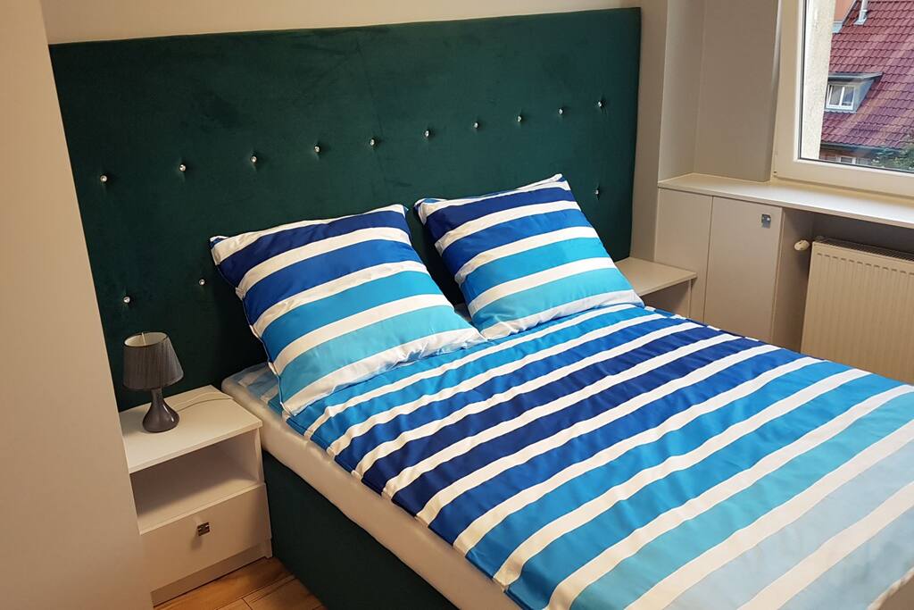 Bedroom. 160x200 cm bed for two. 20 cm thick mattress.