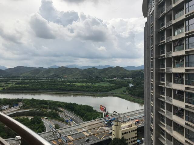 深圳福田口岸地铁口/会展中心/福田CBD小区公寓套房