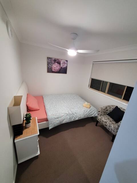 Medium size bedroom 2