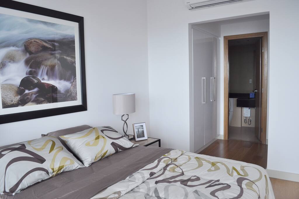 Master ensuite bedroom