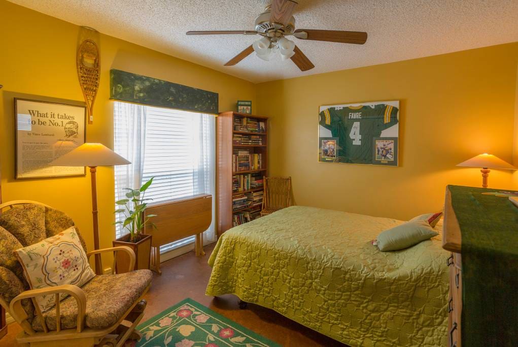 Double Bed in the Packer Legend Room