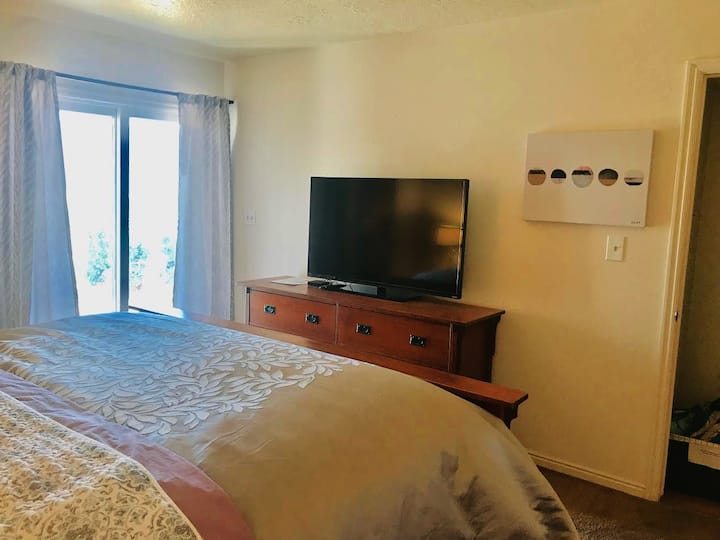 ห้องนอนใหญ่