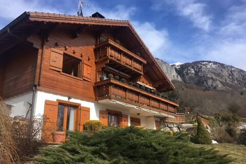 Ski/summer chalet with pool and views. Sleeps 10.