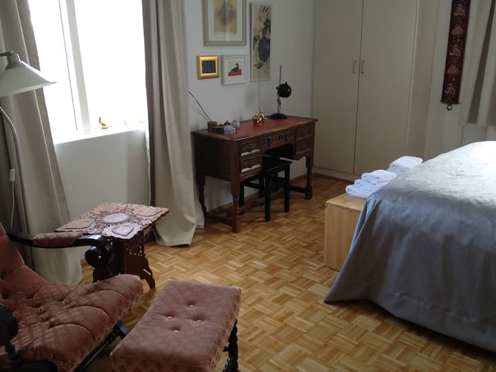 Quiet and comfortable in the center