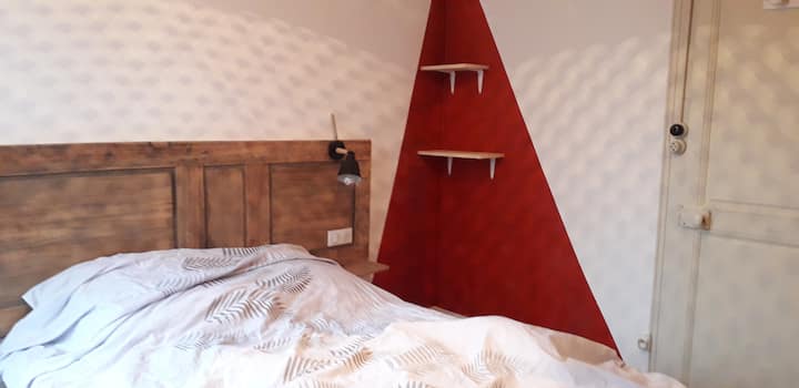 卧室8 （在公寓内）