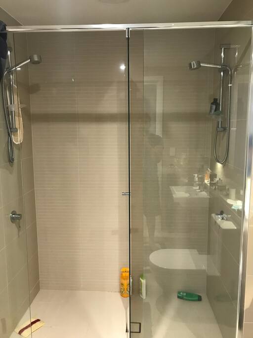 Double Shower