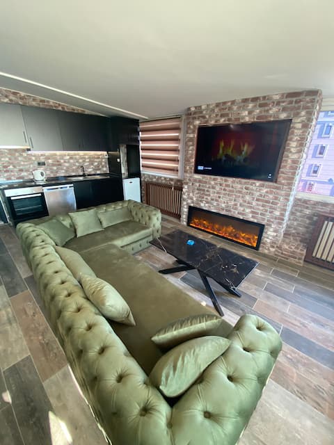 Top Airbnb: ULTRA LUXURY LOFT APARTMENT WITH JACUZZI AND ISLAND VIEW in Kartal