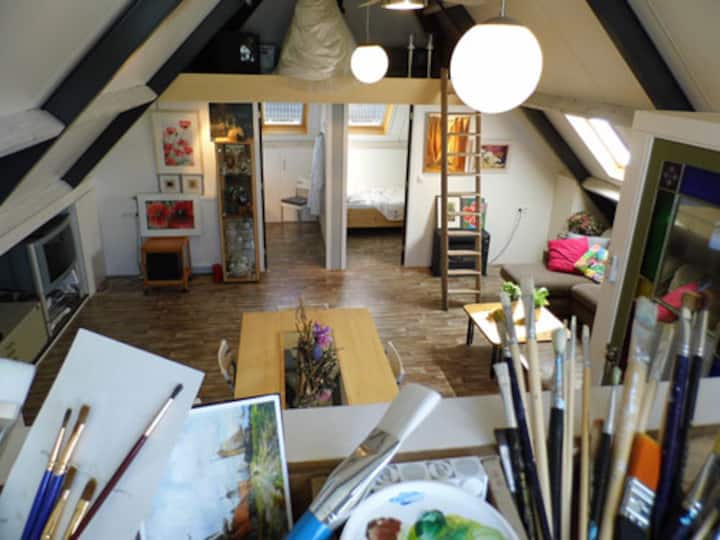 Art & Tatra    (Kunst Van Lida En Auto's Van Cees) - Hà Lan